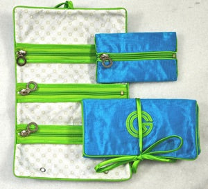 Jewel roll with detachable pocket in blue with lime trim